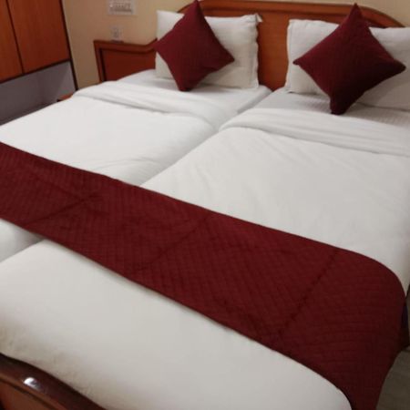 Hotel Kl Residency Mysore Exterior foto