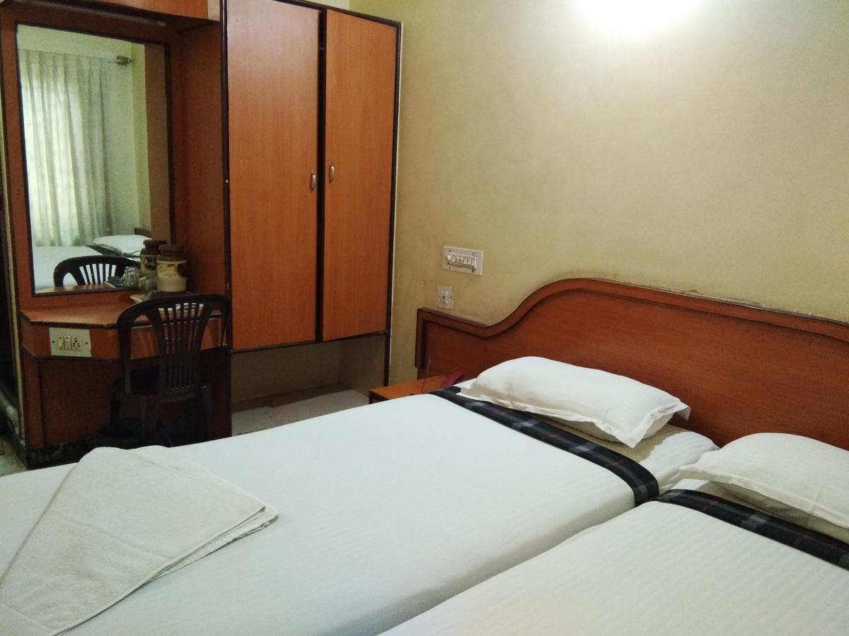 Hotel Kl Residency Mysore Exterior foto