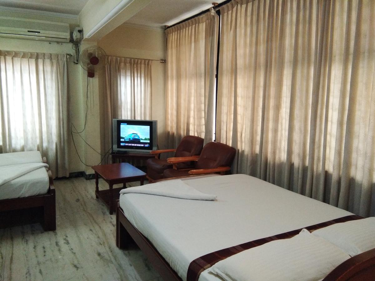 Hotel Kl Residency Mysore Exterior foto